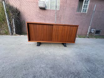 CB2 Crate And Barrel Mid Century Modern Media Console Entertainment Center Tv Stand Cabinet Sideboard Credenza Buffet