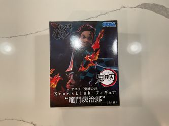 SEGA XrossLink Tanjiro Kamado Figure Demon Slayer: Kimetsu no Yaiba