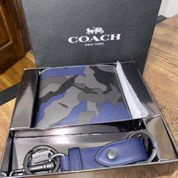 Brand New Camo Coach Wallet & Keychain 