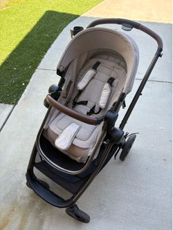 Maxi-Cosi Stroller and Bassinet
