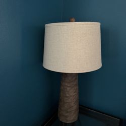 2 Side Tables 