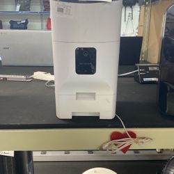 Pet Feeder 