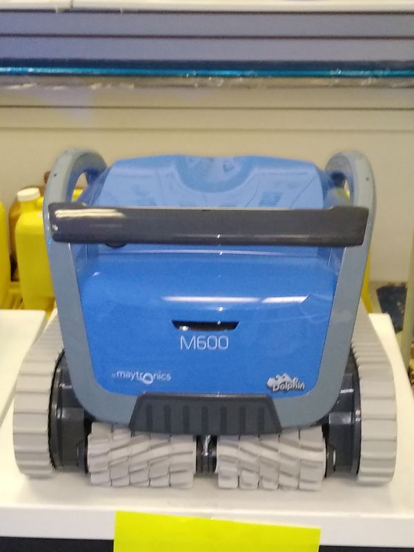 maytronics dolphin m600 price
