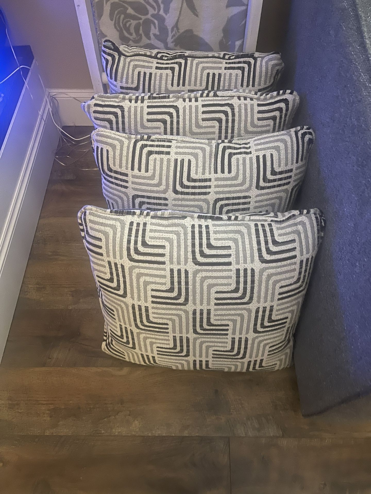 Decorative Couch pillows