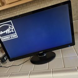 Acer Monitor 24” HDMI    ( Hesperia Ca )