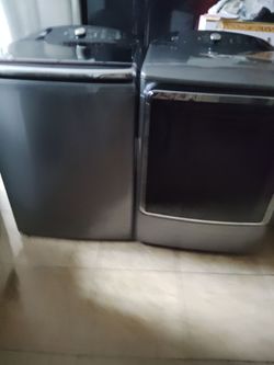 KENMORE WASHER AND DRYER EVERYTHING GOOD