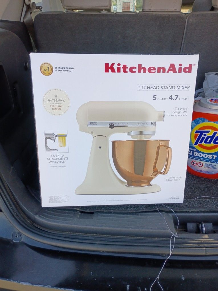 Kitchen Aid Mixer