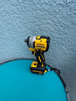 ATOMIC 20V MAX Cordless Brushless 1/2 in. Variable Speed Impact Wrench