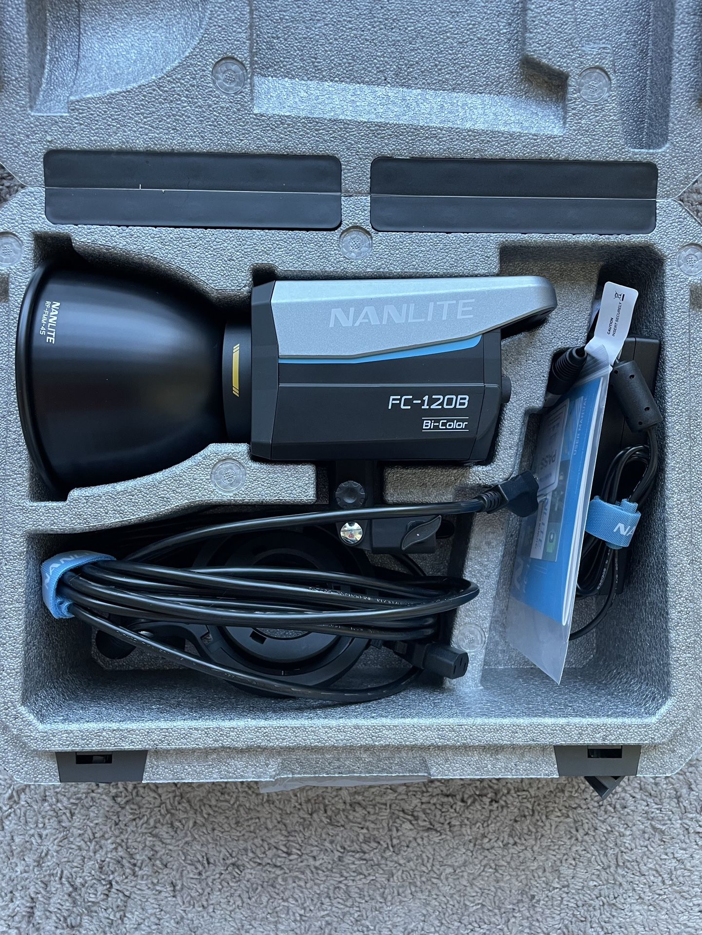 Nanlite FC- 120B Bi-Color LED Spotlight