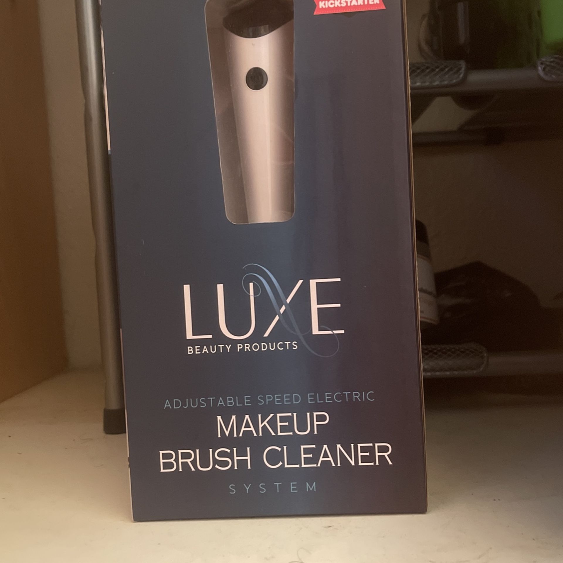 Brand New Luxe Makeup Brush Cleaner System 