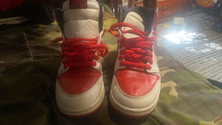 Nike Air Jordan 1 High OG Red White Leather Athletic Shoes Kids 6.5Y