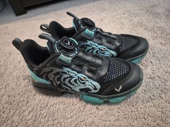 Size 1 boy shoes