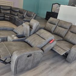 New Recliner Sofa And Loveseat Both On Sale Now Don't Miss
