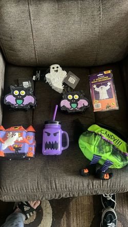 Cute Halloween set of 7 items