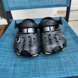 BATMAN CROCS OFFICIAL MNS 10 WMNS 12