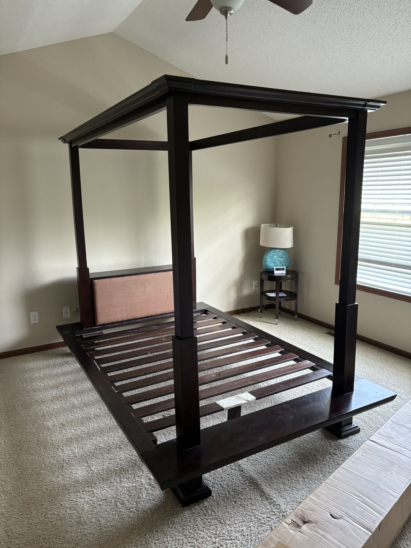 Queen Bed Frame +matters+spring Box