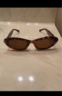Miu Miu cat-eye sunglasses