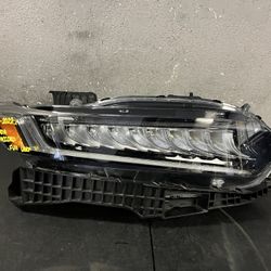 2021-2022 HONDA ACCORD RIGHT HEADLIGHT OEM USED