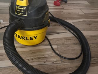 Stanley 1.5 HP 1-Gallon Wet/Dry Vac