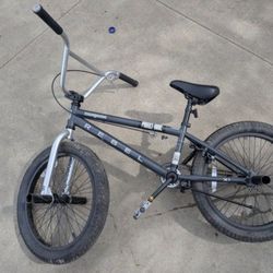 Mongoose Rebel BMX