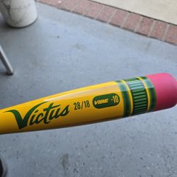 Victus Pencil 2¾'' USSSA Bat (-10)  Baseball 
