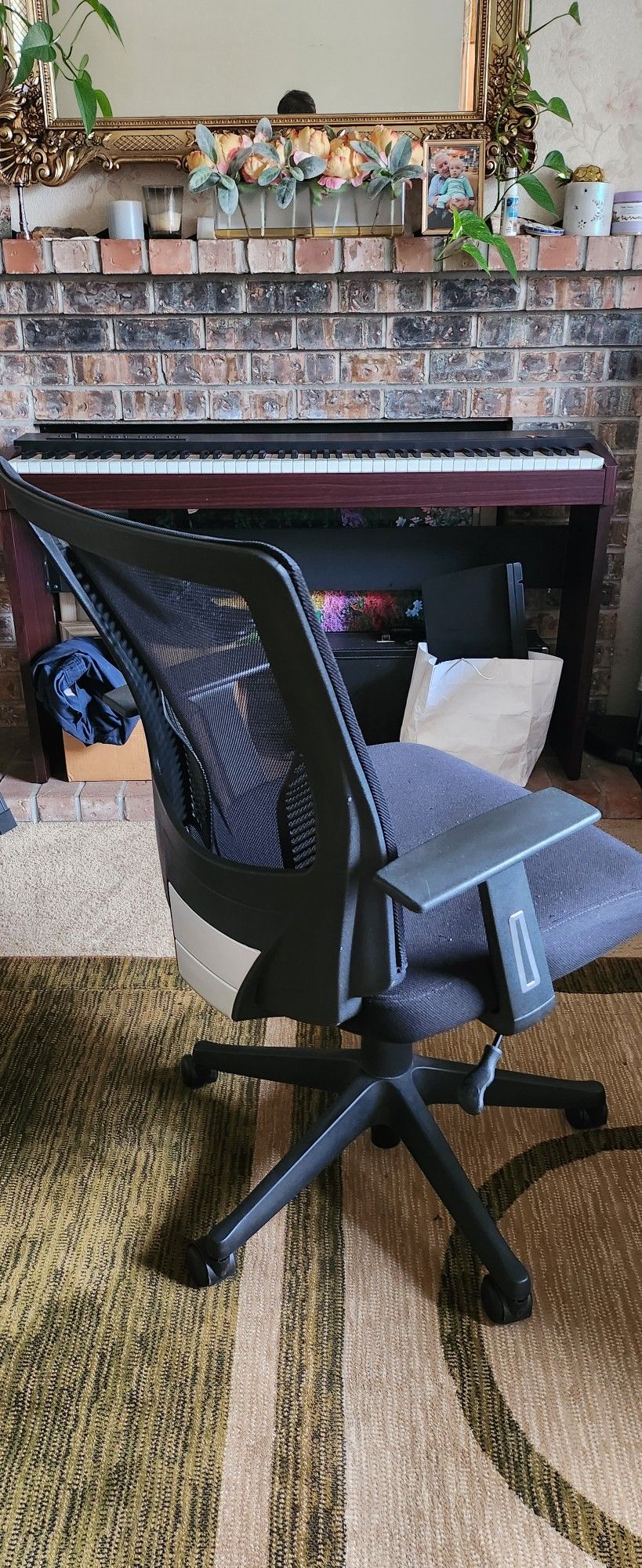 Office Chair Like New