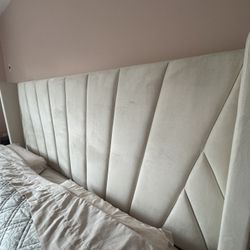 King Size Bed Frame With Storage Purchased 1 Month Ago 
