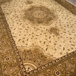 8x10 Area Rug