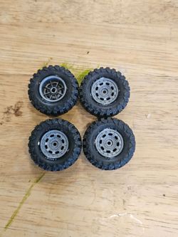 Axial SCX30 Wheels and Tires