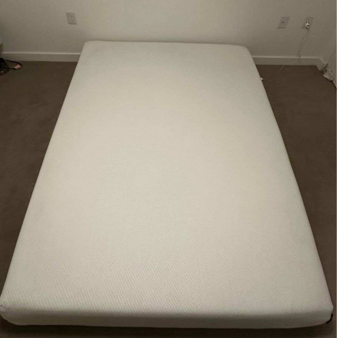 Queen Foam Mattress - Great Condition