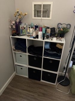 Box shelves