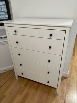 White 5-drawer Dresser