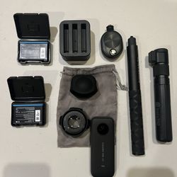 Brand New Condition Insta360 X2 360 Camera Bundle