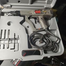 Senco Screw Gun Ds-200