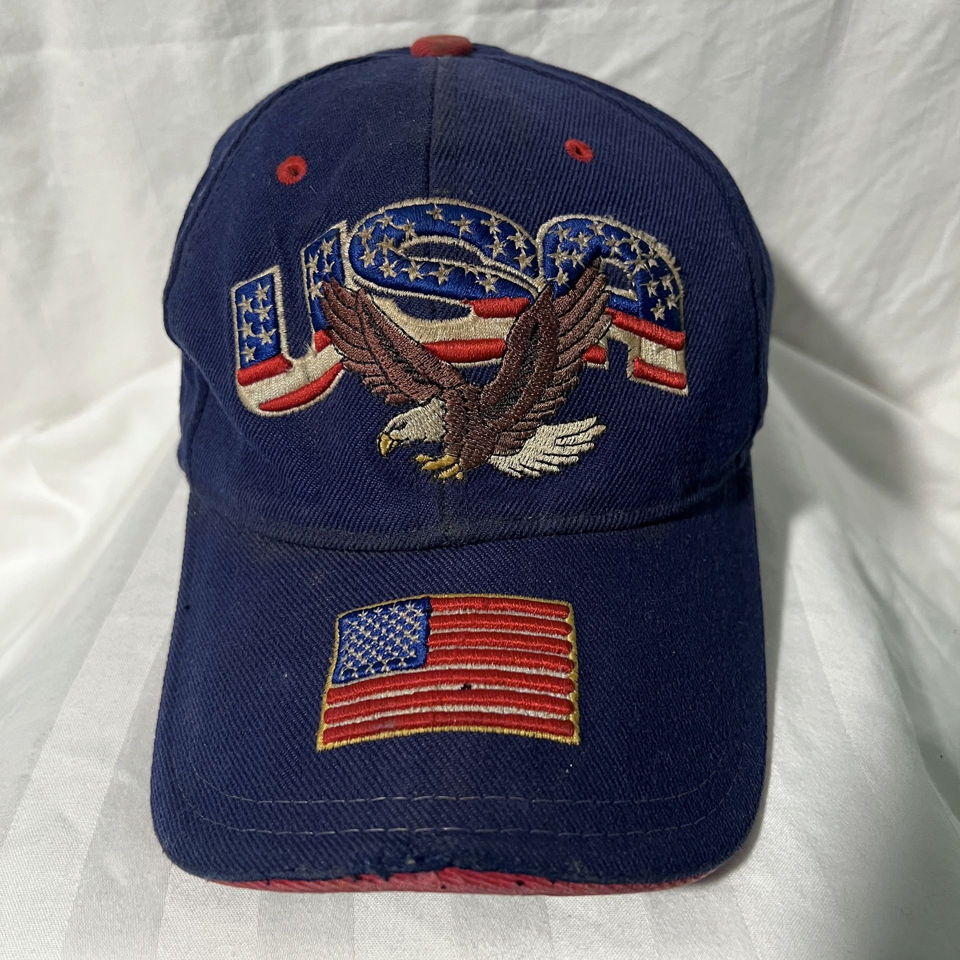 Beautiful “USA” Eagle and American Flag Embroidered Baseball Cap