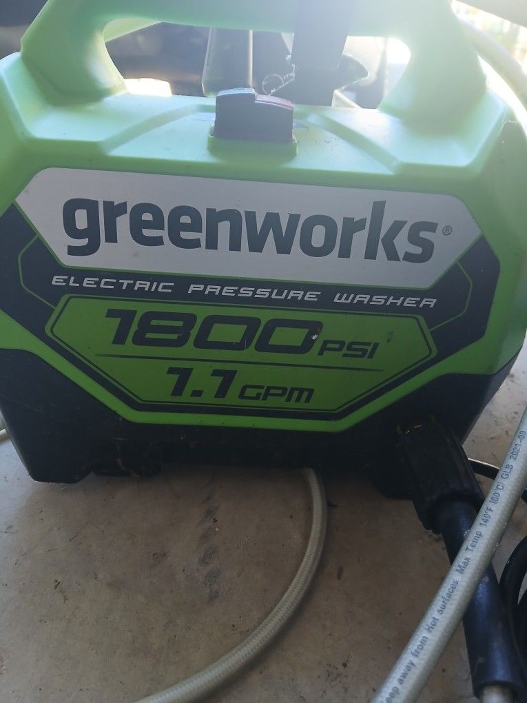 Brand New Greenworks pressure washer