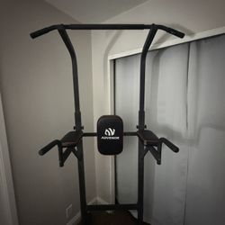 Pull up bar