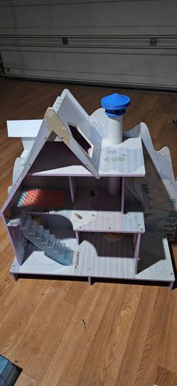 Barbie house