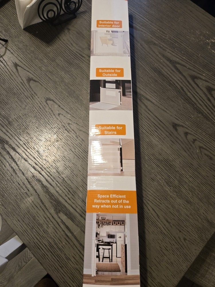 Black Retractable Baby/Pet Gate