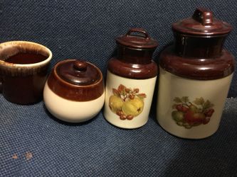 McCoy Pottery pieces 4 total
