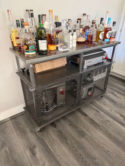 Metal Rolling Drink Cart
