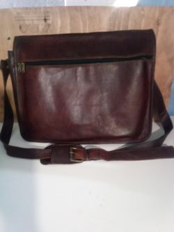 Nice Brown Leather Messenger Bag No Rips Or Tears Beautiful Shape Nice Thick Leather