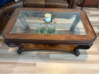 Coffee table NEED GONE