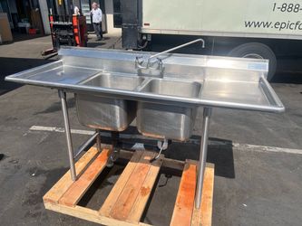 Commercial Stainless Steel 2-Compartment Sink with Drainboards