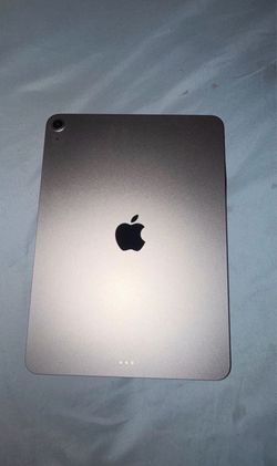 iPad Air m3 128gb $350