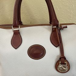 Dooney & Bourke Purse