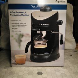 Capresso 4 Cup Expresso Maker Machine