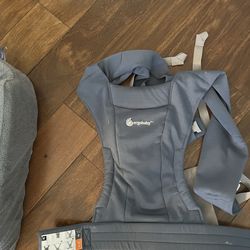 Ergobaby carrier