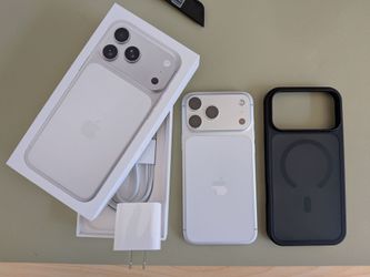 iPhone 17 pro Max  Verizon only