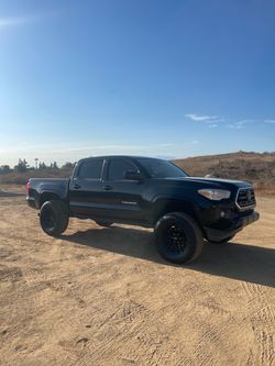 Toyota Tacoma SR5